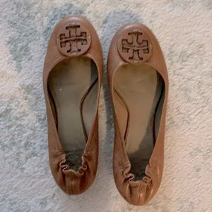 Tory Burch ballet flat